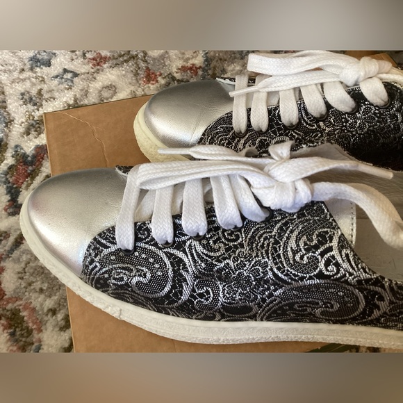 Spanish Leather Textile shoes - Picture 7 of 10